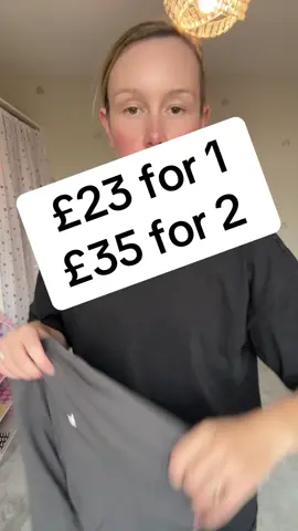 These are crazy prices £35 for two pairs of Halara leggings or one pair for £24 such a bargain price #halarablackfriday #blackfriday #activeinhalara #women#leggings @halara.wardrobe 