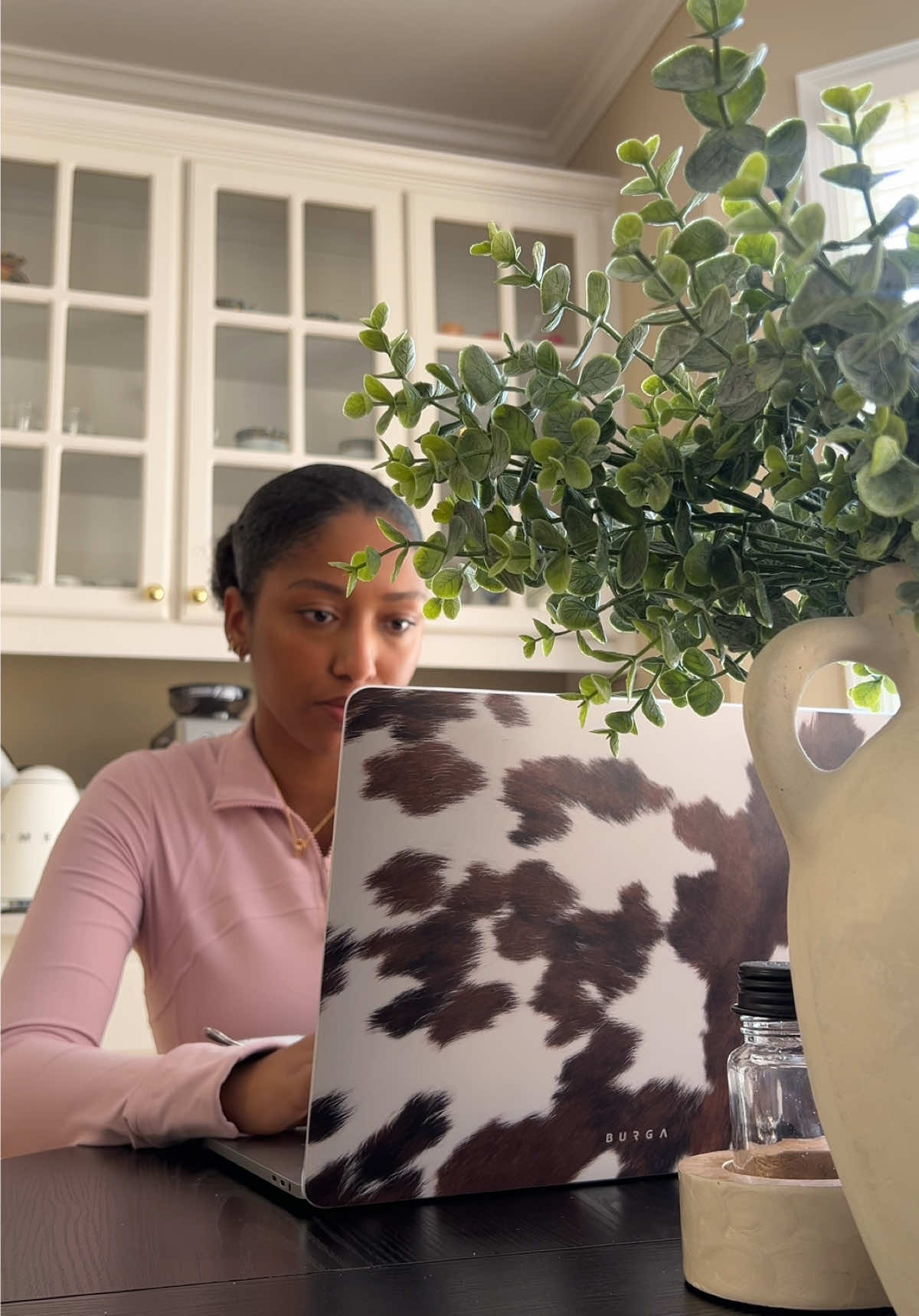 a teeny tiny part of my morning routine 🤏🏾💪🏾 #coreandconfidence #morningroutine #atlanta 