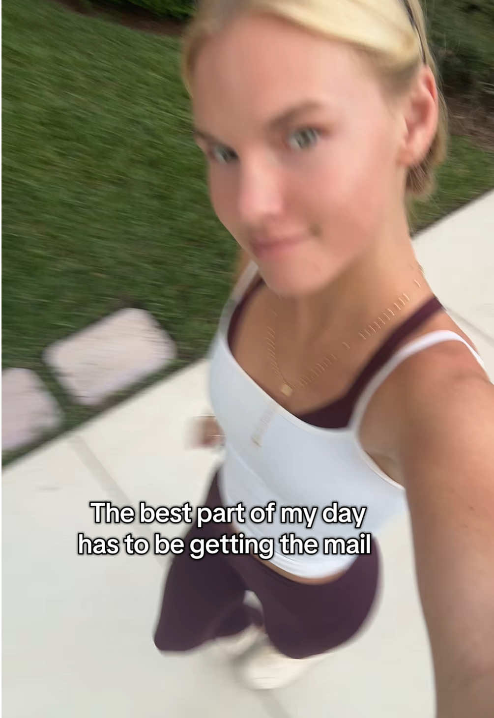 Comment for an unboxing #pr #mail #mailbox #bestpartofday #walk