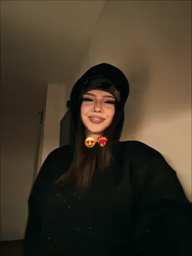 Miénteme 😍❤️‍🔥#Biscoitocut #modeloscapcut #viralllllll #templatecapcut #lomocap 