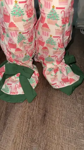 BLACK FRIDAY SALE!!🎄🎅