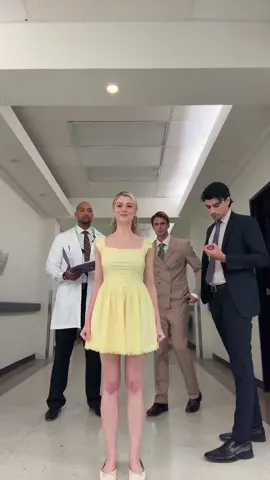 confusing my costars day 2 #verticalactor #verticalmovies #goodshort #actor #behindthescenes 