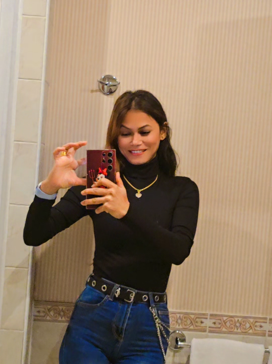 पैसा भनेको कमाउँदै गरम्ला घुम्ने समय फेरि फर्केर आउँदैन।#💪💪💪 #viralvideo #angila222222 #croatianepal🇳🇵🇭🇷 