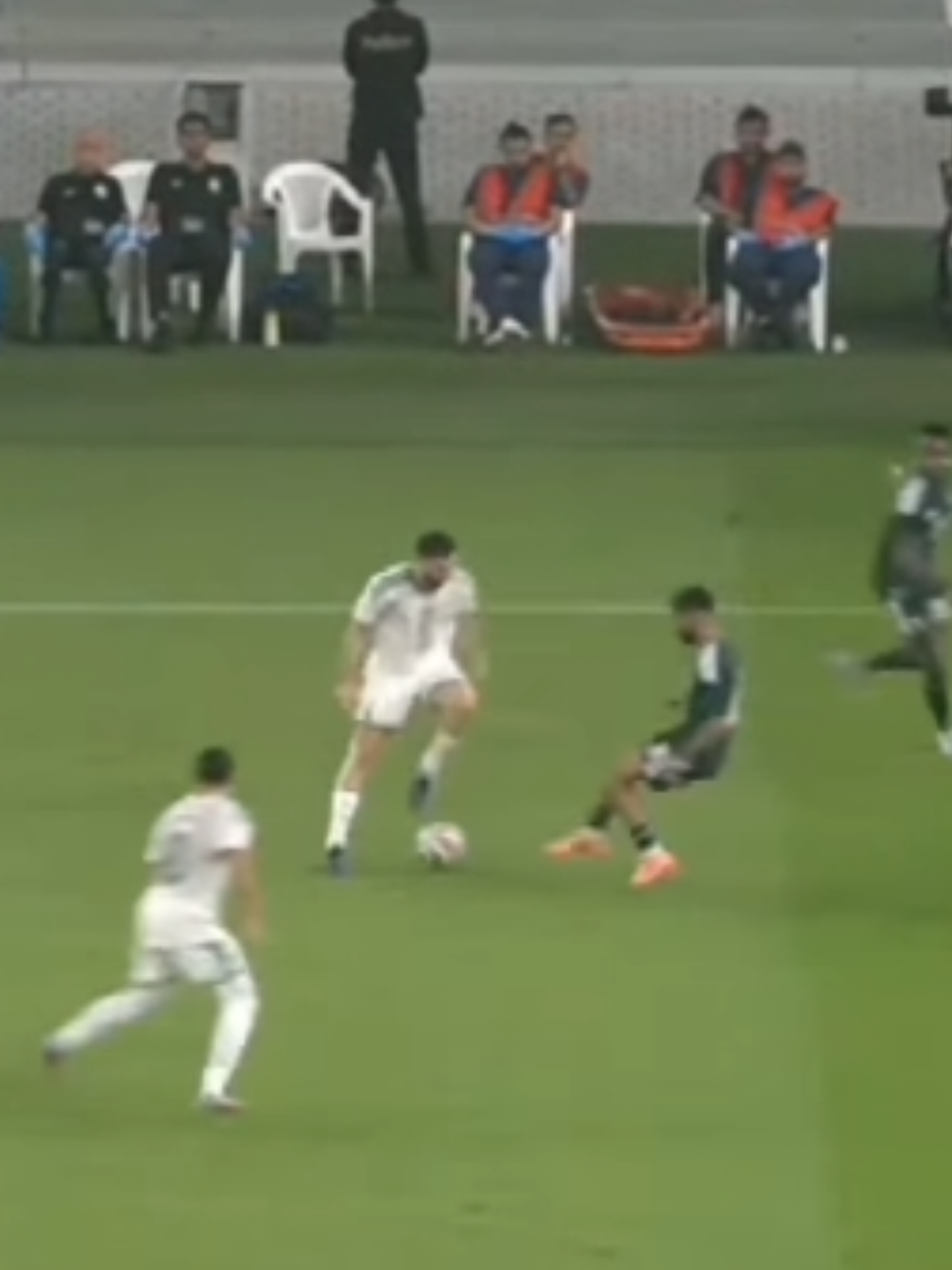 المنتخب الجزائري بلاحتياط يمتعون امام منتخب السعودي💪🏻🔥🇩🇿🇸🇦❤️#سعودية_الجزائر 