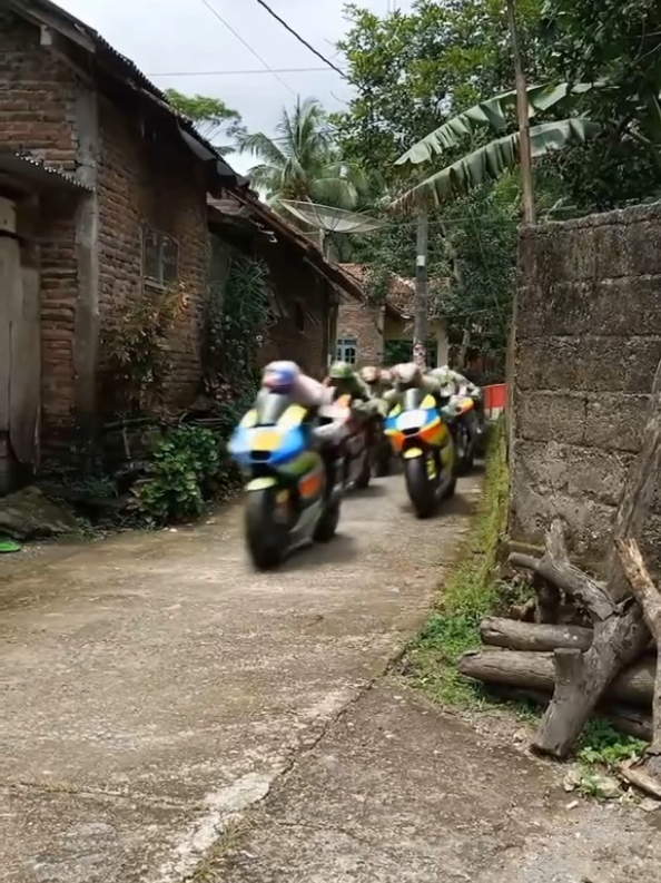 balapan MotoGP yang menegangkan #foryou #motogp #kebumen #searchinsightcreators #balapan 