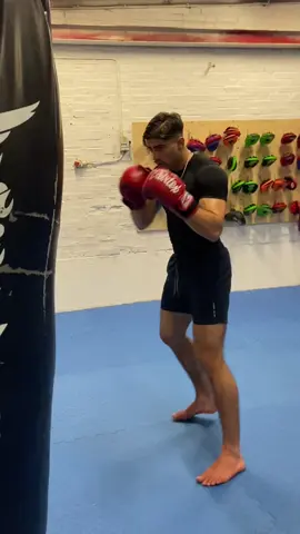 Businessman. #foryoupage❤️❤️ #viral_video_tiktok #fürdich #kickboxing #foryouuuuuuuuuuuuu 