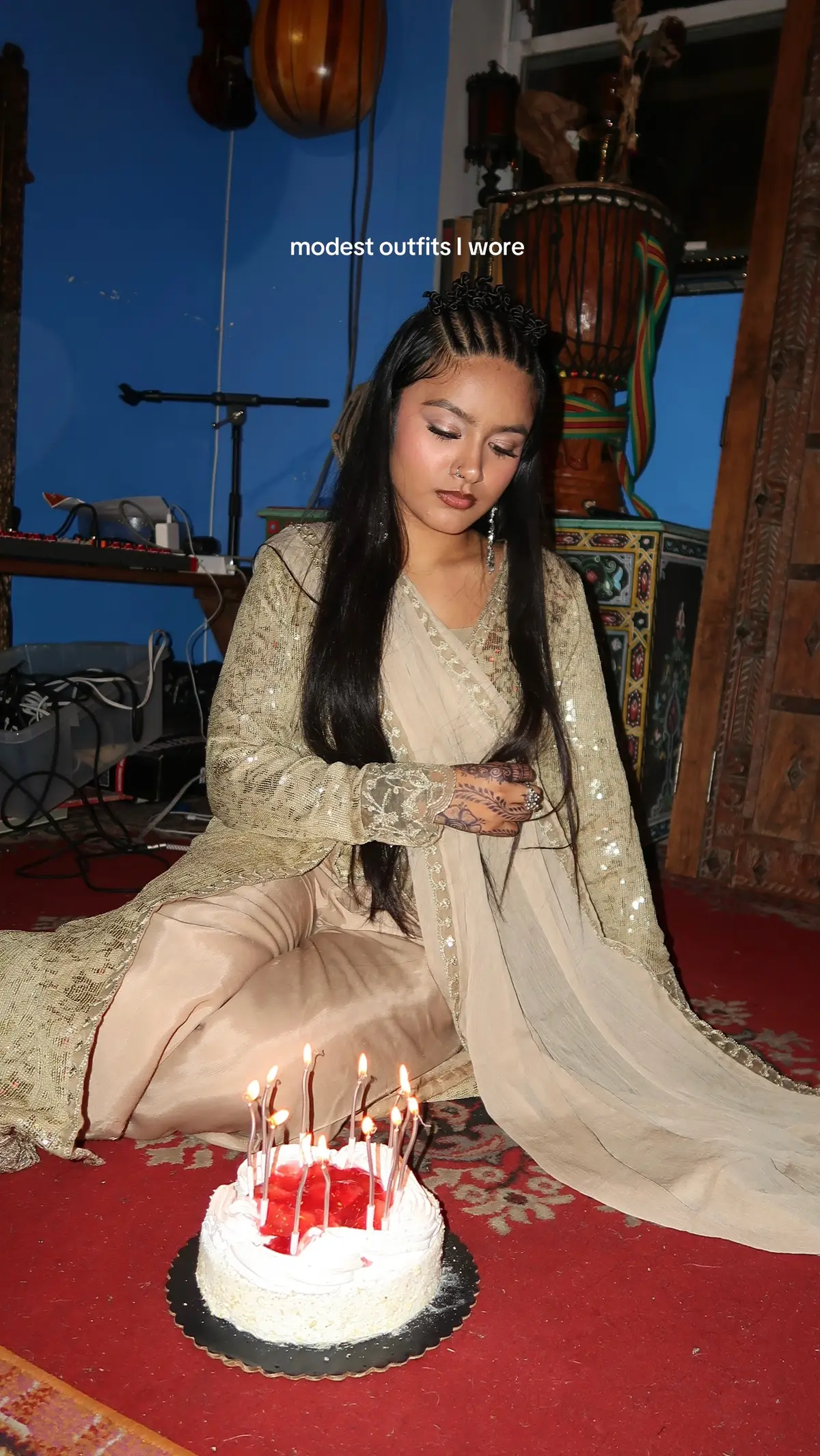 life is indeed a fashion show girlfriend  #modestfashion #OOTD #creatorsearchinsights 