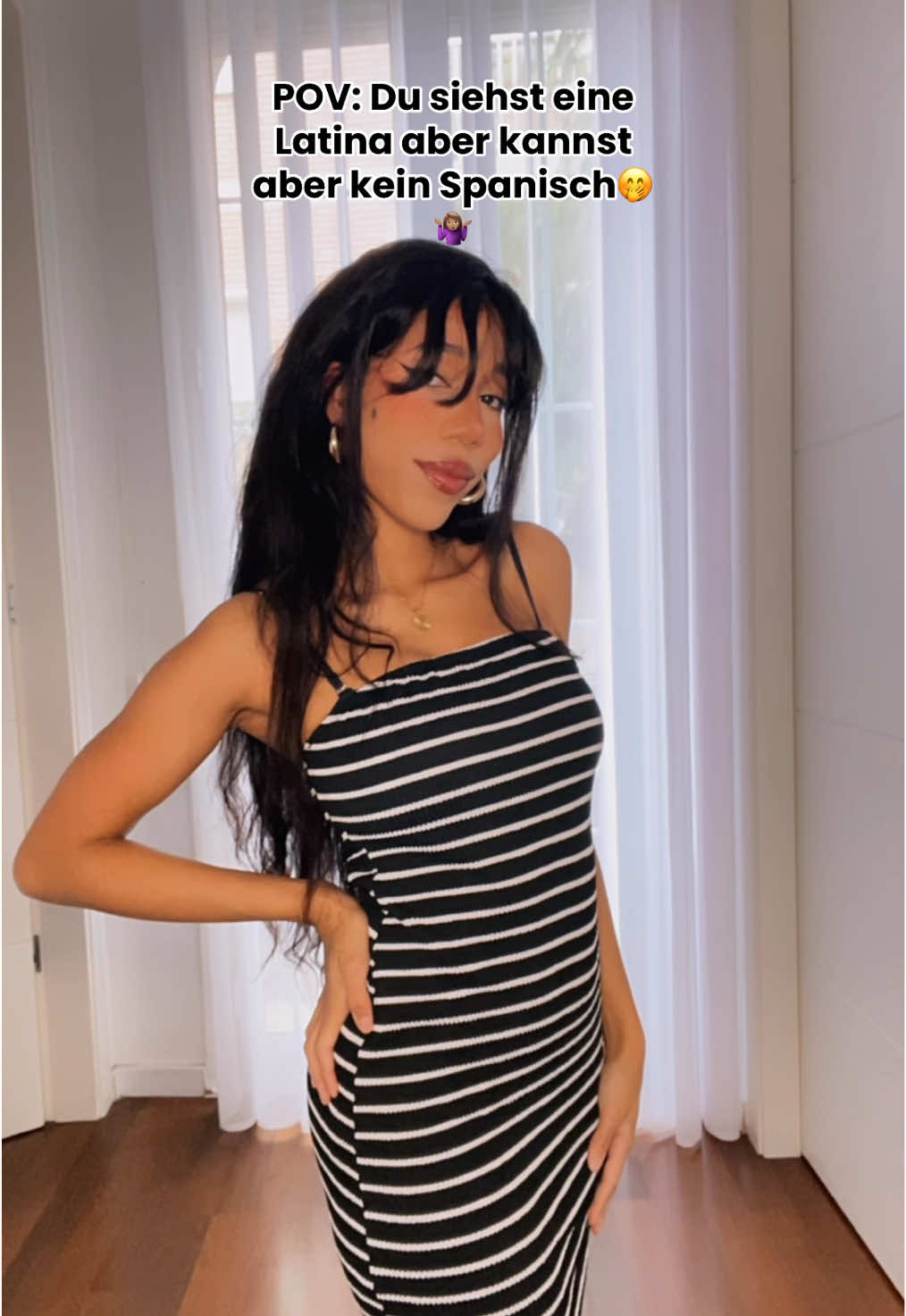 Lerne JETZT Spanisch und verpasse NIE WIEDER irgendwelche Chancen wegen der Sprachbarriere!! 🤍🥂  Starte JETZT dein KOSTENLOSEN Spanischunterricht an! (Link in meinem Linktree!!) 🥂  #spanischmitlia #spanischlernen #spanischtiktok #latina #spanischlehrerin 