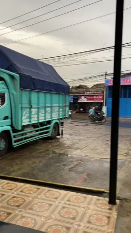 #pesonadrivermuda #storysupirtruk #cantermaniaindonesia #cctv_truck_indonesia #cmic_indonesia @santiseptiani93 