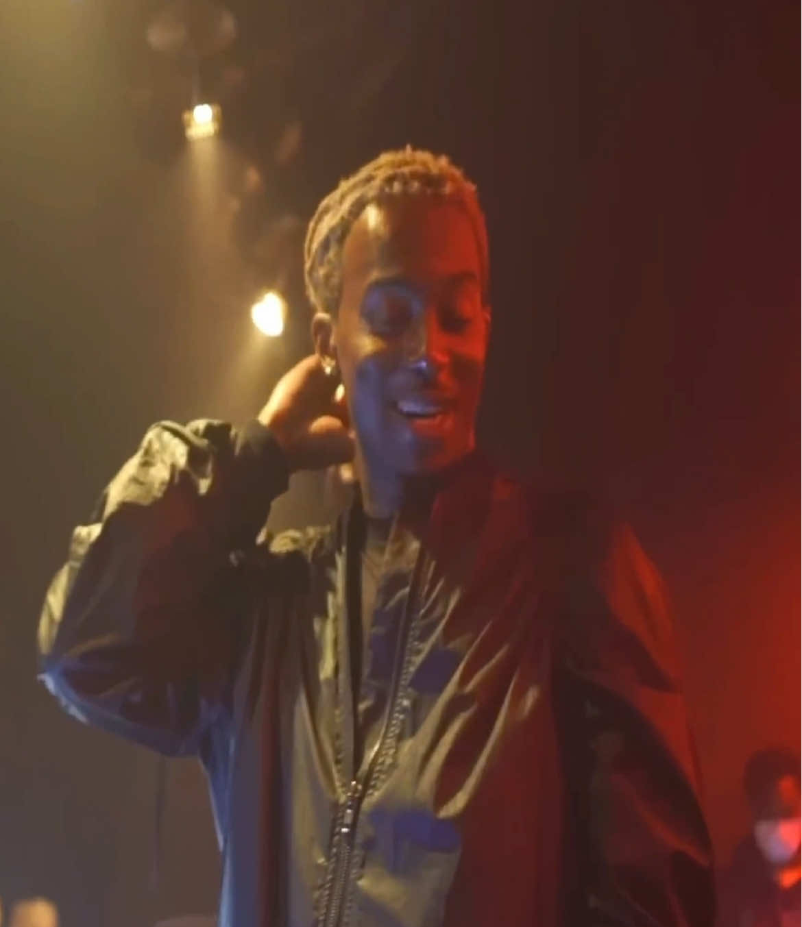 i appreciate everyone who shows me love in my dms and comments idk how to respond to it sometimes.                                                                                                                               #playboicarti #tartgetaudience #rotcleo4 