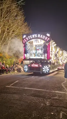 GlobeCC  - Jesters Haunt at Glastonbury Carnival 2025 💕 #carnivalseason #fyp #somersetcarnivals #globe  #jestershaunt