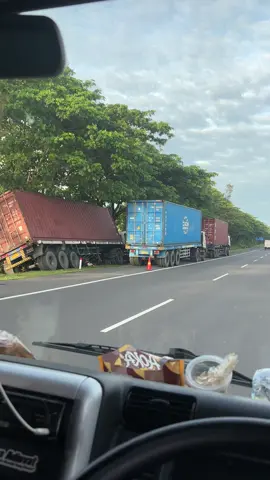 Km 117 ati ati bolo nk ngantuk minggir wae ojo dipekso. #fyppp #fypage #fyppppppppppppppppppppppp #storysopirtruk #trukmaniaindonesia 