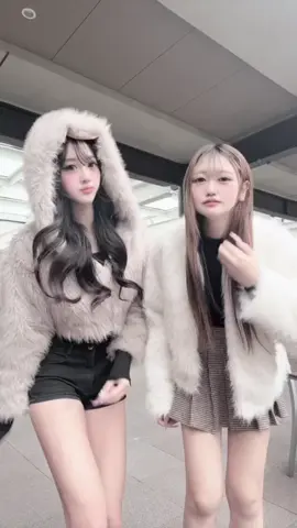ファーたまたまおそろー！！#おすすめ #関西外大 #冬 #ファー 