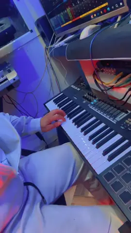 Petite  solo Mod Nouveau  Style ##Bady_Style🎹🎬