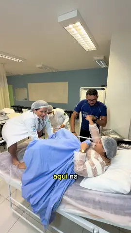 Visitei os laboratórios da Estácio Parangaba e pude conhecer de perto a estrutura moderna e bem equipada do campus. Uma experiência incrível! Quer conhecer também? Agende sua visita: (85) 9750-2988