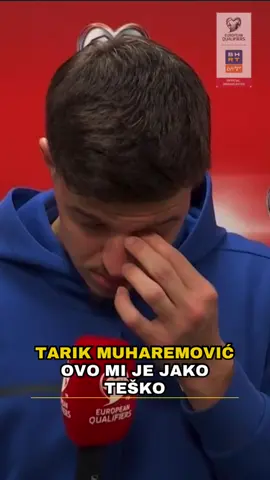 🇧🇦💔 Tarik Muharemović nakon poraza u Beču “Šta da kažem…” 😢 – kroz suze je počeo Tarik.  “Ne mogu da pričam, ovo mi je teško, najgori trenutak u karijeri. Imali smo sve u rukama, vodimo, primio gol i padne ti sve, koncentracija…” ⚽💔 O baražu: “Najgore mi je o tome pričati… Ja volim odmah da idem dalje. Ali ako je dragi Bog tako odredio – borit ćemo se. Cijela država je zaslužila pobjedu.” 🙏💪 O navijačima: “Nevjerovatan momenat… Žao mi je navijača koji su došli iz cijelog svijeta. Hvala svima od srca – ostanite uz nas.” 🌍💛 O rivalima u baražu: “Svejedno mi je, nek dođe ko god hoće… Treba mi par dana da se smirim. Moramo razmišljati o baražu i da idemo dalje.” 🔜🔥 #TarikMuharemović #Zmajevi #BiH #ReprezentacijaBiH #RoadTo2026   