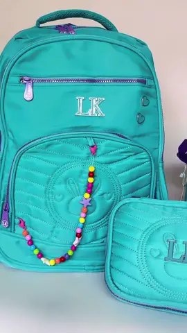 Kit Mochila juvenil impermeável  81-99117-2218 ##modacentersantacruz #voltaasaulas #vendasonline #acessorios #mochilasescolares 