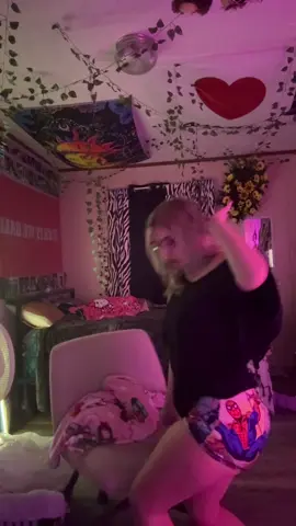 new glasses how we feelin??