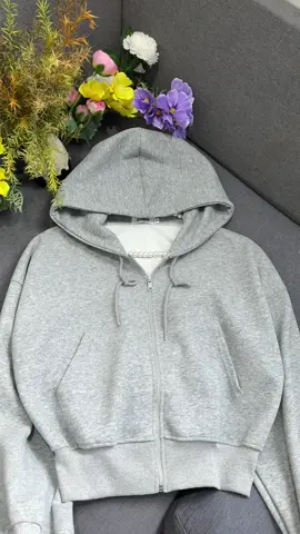 Áo khoác nỉ croptopZ .#aokhoac #aokhoacnu #aokhoacni #áonỉ#aogio 