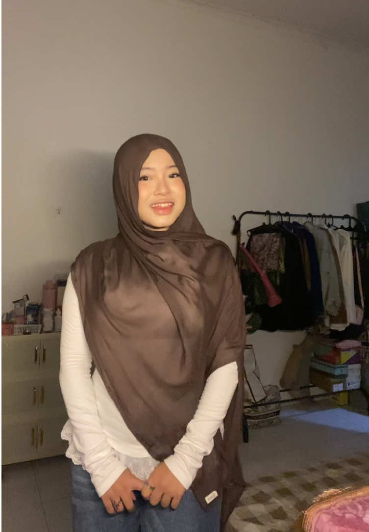 aku spil semuanya disini ya🫰🏻💗 #fyp #outfitpu 