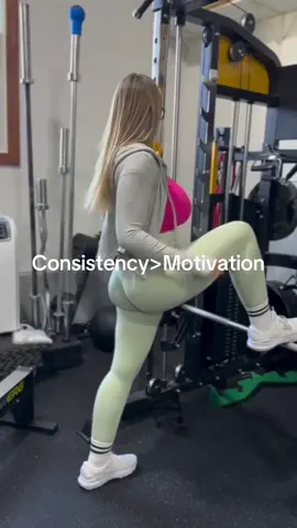 #GymTok #FitTok #gymgirl #gymmotivation #GymLife 