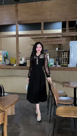 Váy thiết kế phối ren dáng A xoè dài sanh chảnh #vaythietkecaocap #vaydep #vaythietke #OOTD #Viral #Evii 