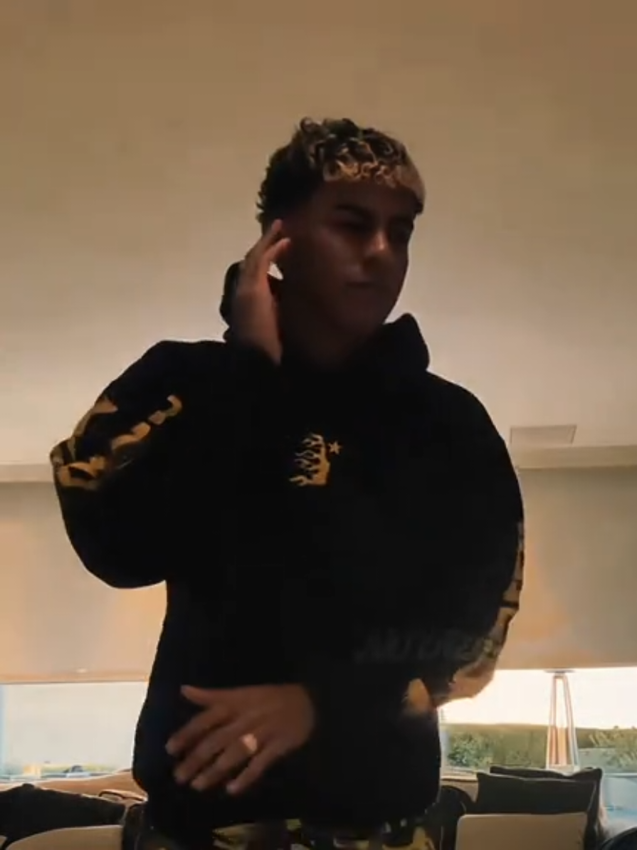 MUEVELO RYAN 💫🕺- DM FOR SONG PROMO 🎵 / #lamineyamal #yamal #fcbarcelona #fcb #dance 