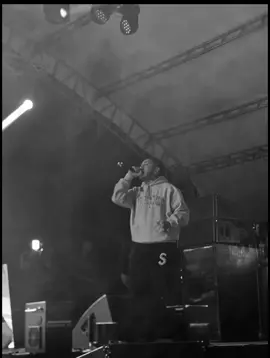 tu eres mi lugar seguro  . . .#viral #fyp #music #kris r@KRIS R 