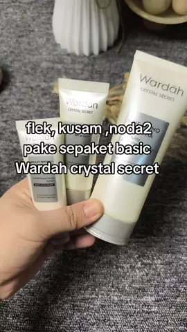 sepaket Wardah hempas flek,kusam,noda2 #crystalsecret #wardahcrystalsecret 