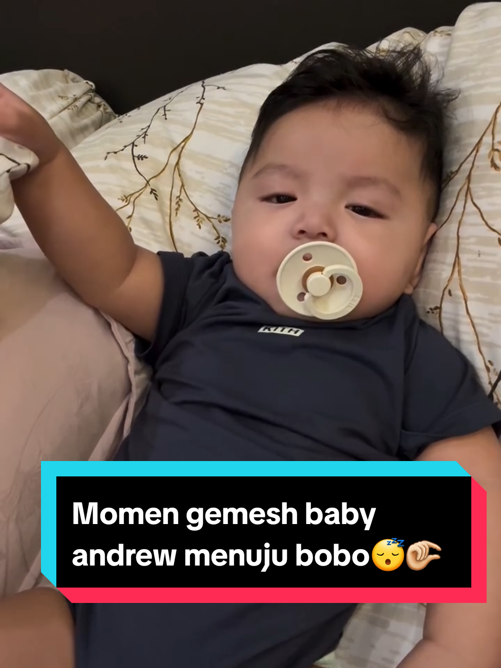 momen gemesh baby andrew menuju bobo🤏🏻😴#fyp #foryoupage #ericarl #viralvideo #JJCapCut 