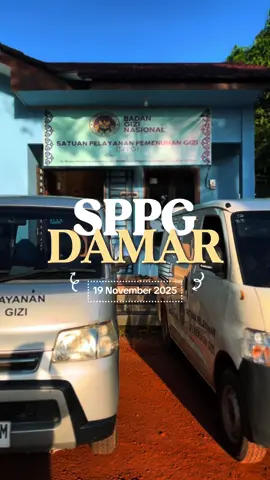 Today’s Menu SPPG DAMAR Rabu, 19 November 2025 Program Makan Bergizi Gratis di Kecamatan Damar terlaksana dengan total 3146 porsi yang didistribusikan ke 20 sekolah dan 5 desa sasaran bumil, busui dan balita.  🫶🏻 Menu MBG hari ini terdiri dari Nasi putih, Ayam asam manis, Tempe Bacem, Tumis Sawi + Jagung + Wortel dan buah Pisang. Semoga makanan yang kami hidangkan bisa mencukupi kebutuhan gizi dan menghadirkan senyuman bagi anak-anak semua ✨🫶🏻