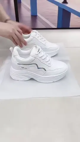 BorderlessShoes Thick- Soled Da#thicksoledshoes#whiteshoes#shoes#fyp#tiktokshop 