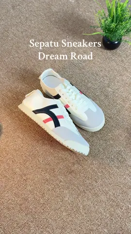 Sepatu yg cocok ke berbagai outfit🫶 ringan dan nyaman bgt dipake🤍#sepatuwanita #sneakers #dreamroad 