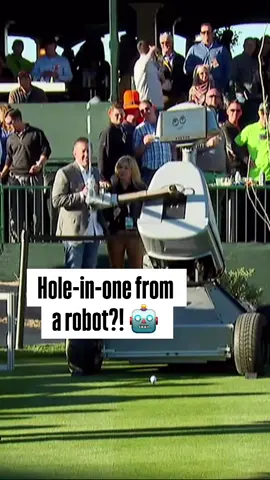 “LDRICK” the robot was dialed in 🎯🐅 (via @PGATOUR 2016) #golf #robot #technology #viral #holeinone 