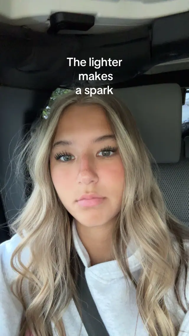 I love tanning #tanlines #tanning #relatable 