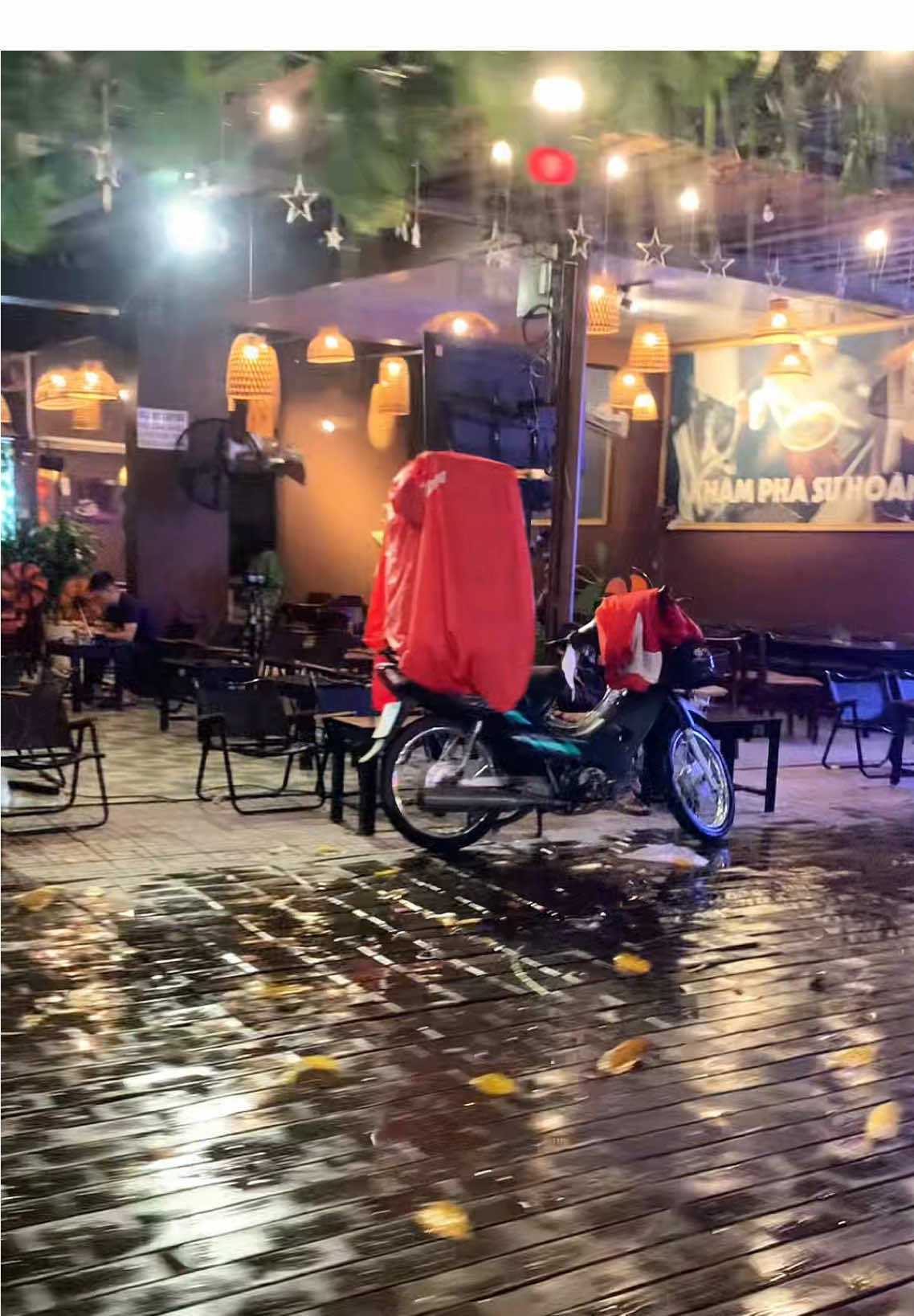 Đèn dây năng lượng mặt trời #dennangluongmattroi #dentrangtri #dentrangtritet #viral #xuhuong 