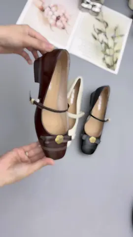 Giày cao gót 4phân , Chất da lỳ mềm êm , Thiết kế khuy cài ngang phối nơ Hoa trà sang sịn #caogotdep #caogotsangchanh #caogot3p #giaydepdangkhoa #xuhuonggiaydephottrend 