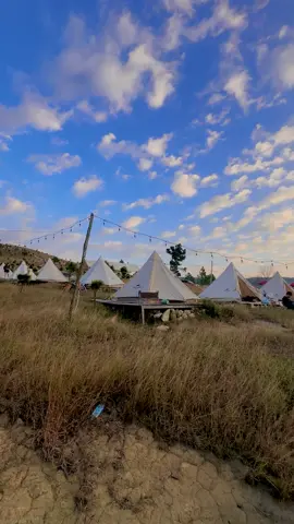 Một buổi chiều có nắng 🌤️🌤️🌤️  #muacoChay #dinhphuonghoang #đỉnhphuonghoang #Kemcamping #campingdinhphuonghoang 