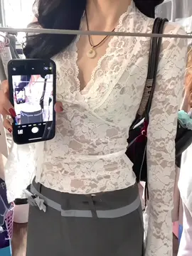 atasan wanita #atasan #atasanwanita #bajuwanita #koreanstyle #atasanwanitakekinian 