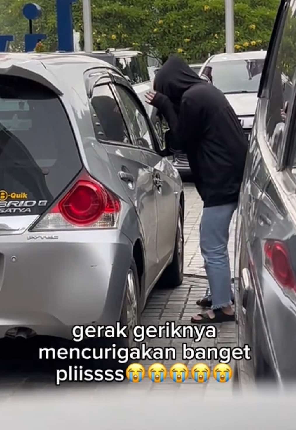 langsung laporin security🤡