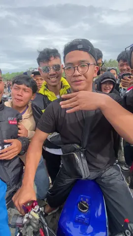 Bedul sang blayer menjadi sorotan di acara grkc#sewindu #grkc #f #fy #fypシ゚viral🖤tiktok @alvinalviannnn2 