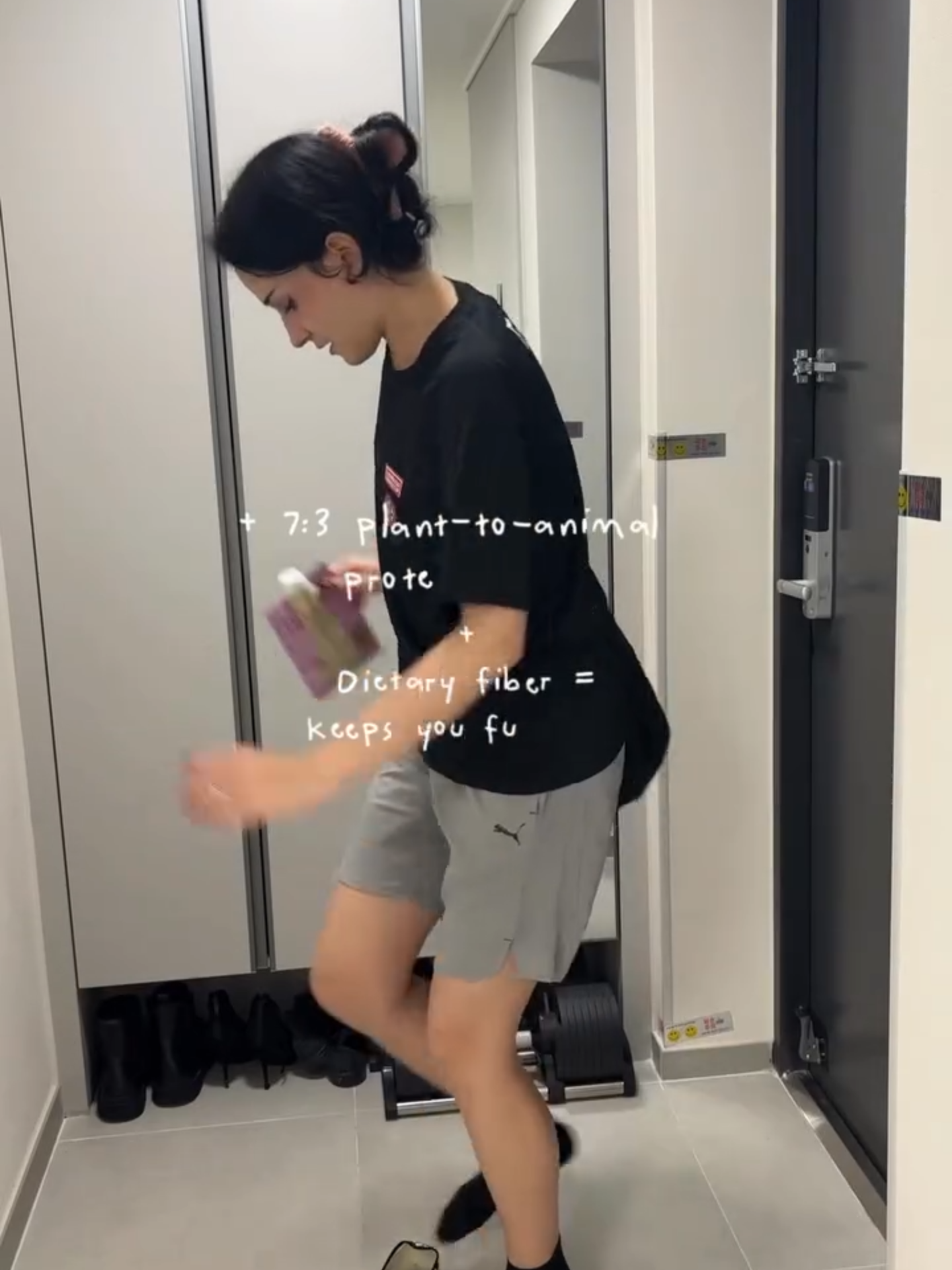 Finally, a protein shake that actually tastes good! 😭 I got this Protein Shake Set in 4 flavors: Matcha, Chocolate, Corn & Grain by @bbagio_global @bbagio_kr 🫶 -> Up to 21g protein per serving  -> 7:3 plant-to-animal protein ratio 🌱 -> Probiotics + enzymes for easy digestion  -> Dietary fiber = keeps you full longer 🥗 -> Chewy toppings & creamy texture  -> HACCP-certified 🍵 Mix with water (or milk), shake, and enjoy! Which flavor would you try first?  #protein #gym #fiber #enzymes #bbagio #proteinshake #shakeyum #weightloss #mealreplacements #Fitness