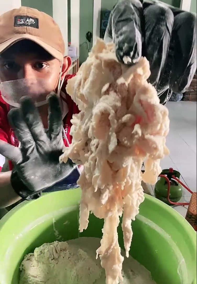 Fried chicken terbang.. Buat ayam krispi mudah dan banyak kribonya. #fyp #viral #foryou #freidchicken #resepayamkrispy 