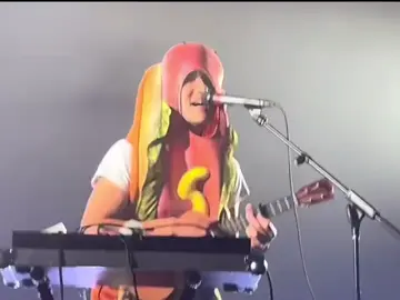 IDGAF - BoyWithUke Concert live  Buernout tour 2024  #boywithuke #boywithukeburnout #boywithukeconcert #boywithukefans #idgafboywithuke 