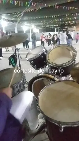 Bandeando ando  #bateriaacustica #fiestapatronalperu #LaPatronalDeChimbote #yobailoconbanda💃🍺😁 #drums 