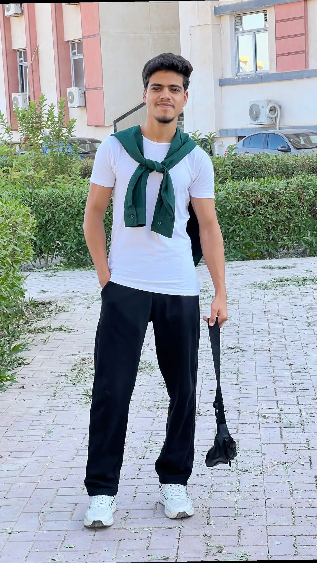 🤍👀#CapCut #جامعة_جنوب_الوادي #viral_video 