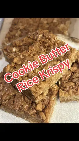 Ooey gooey & perfection  #Cookie Butter rice krispy treats— dropping this Saturday at the @Boudreaux’s #Christmas Open House @Biscoff is THE BEST #sugarhicakes #sweettreat