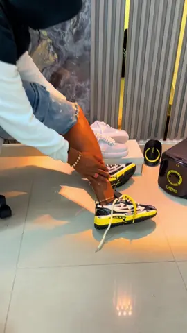 DISPONIBLES PARA CABALLERO🐯🔥🍓#viraltiktok #viralvi #medellín #ecuador🇪🇨 #guayaquil_ecuador🇪🇨 #bogota🇨🇴 #ipiales 