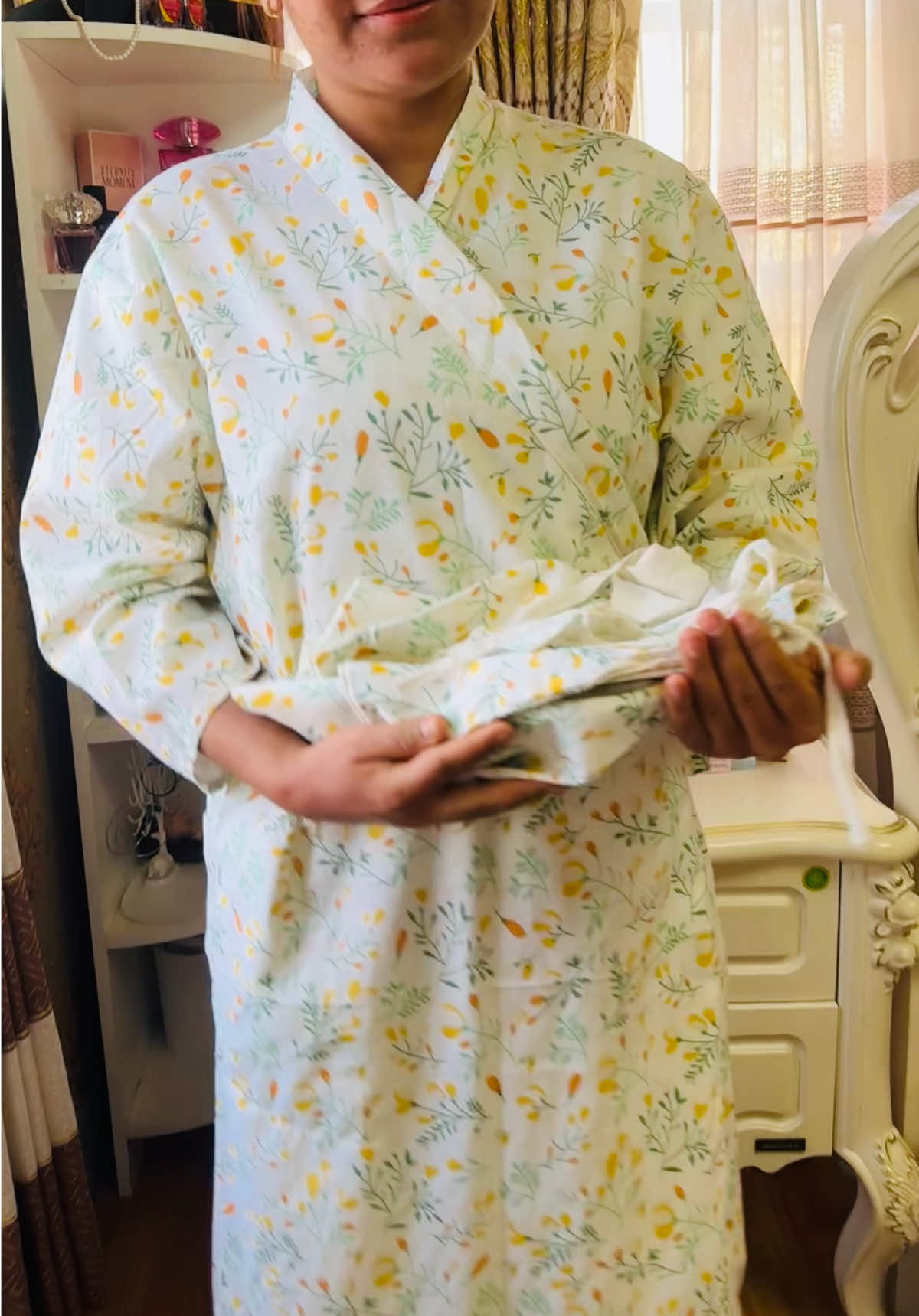 #gownandbabyset #9869420023 #KidsSansar हाम्रो कलेक्शन मा रहेको सामान अडर को लागि Facebook page kidssansar or whatsapp 9869420023 मा गएर आफ्नो ठेगाना र फोन नम्बर दिनुहोला । ✓ नेपालैभरी नै Delivery ब्यबस्था छ । #kidssansar9869420023