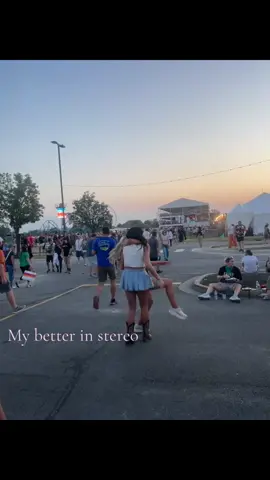 She’s lowk a b tho @bella w 